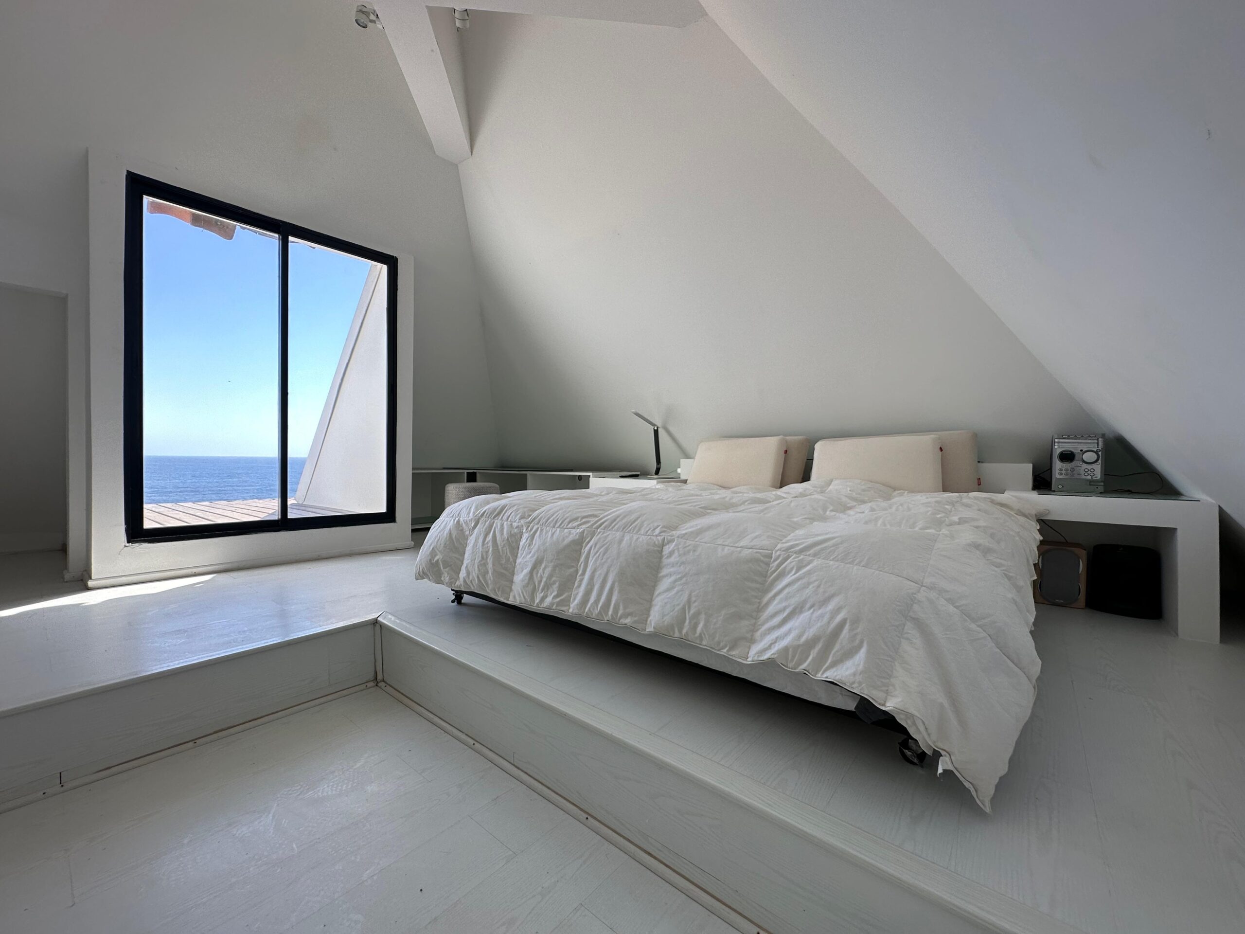 habitacion con vista al mar algarrobo